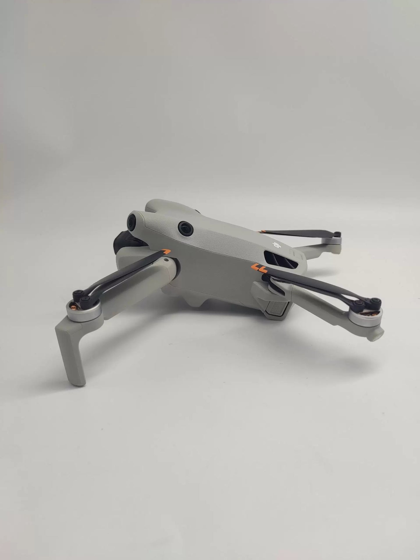 99% New (Mint) DJI Mini 4 Pro with Screen Standard Combo DJI Care Refresh