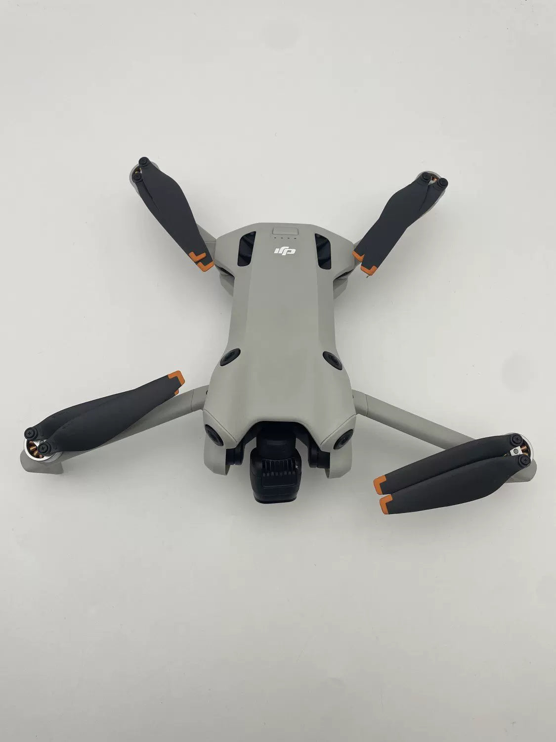 95% New (Like New) DJI Mini 4 pro with Screen, Extended Battery Fly More Combo with 2-Year