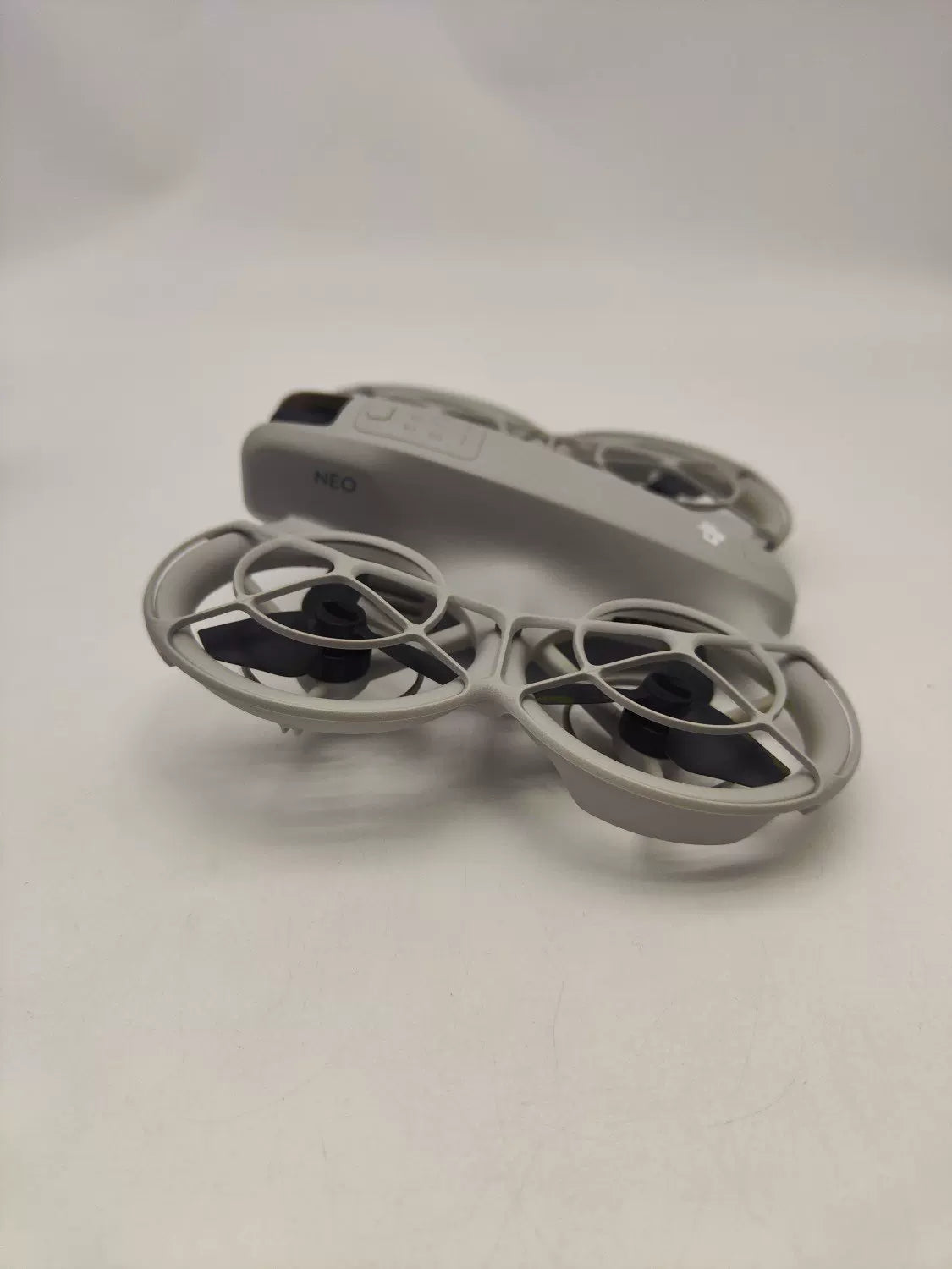 95% New (Like New) DJI neo Motion-Control Fly More Combo with 2-Year DJI Care Refresh