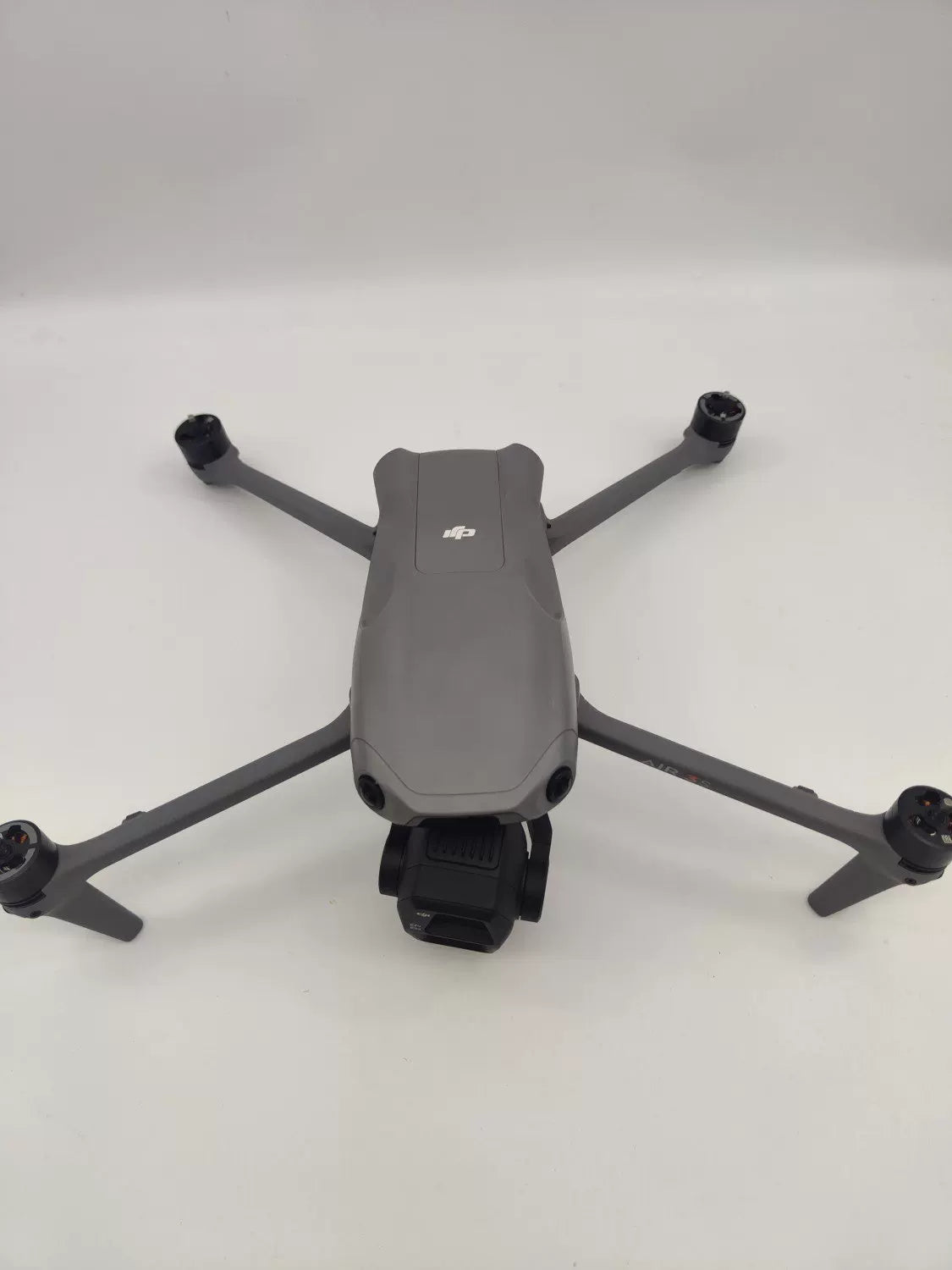 95% New (Like New) DJI air3s Fly More Combo with DJI Care Refresh