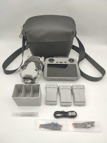 DJI Mini4pro with Screen Fly More Combo with DJI Care Refresh