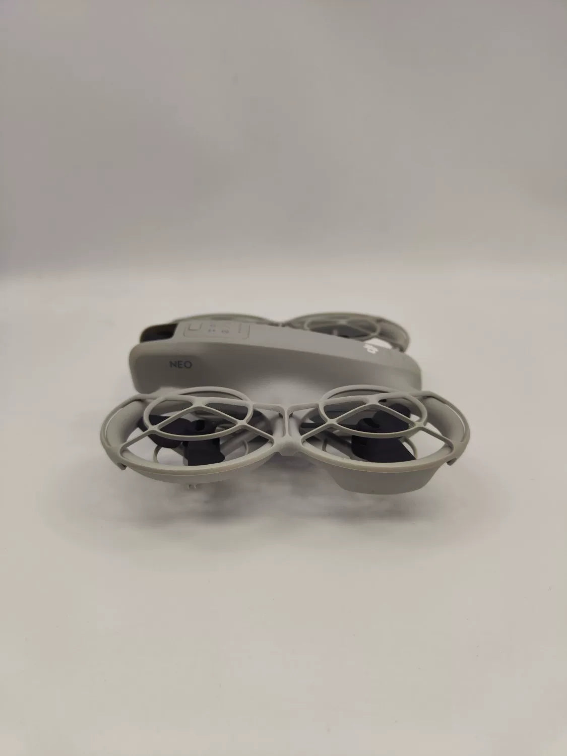 99% New (Mint) DJI neo Standard Remote Standard Combo Dual Battery
