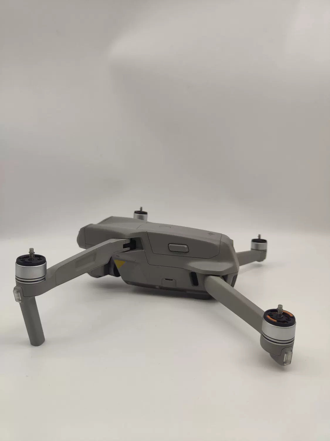 99% New (Mint) DJI air2s Fly More Combo