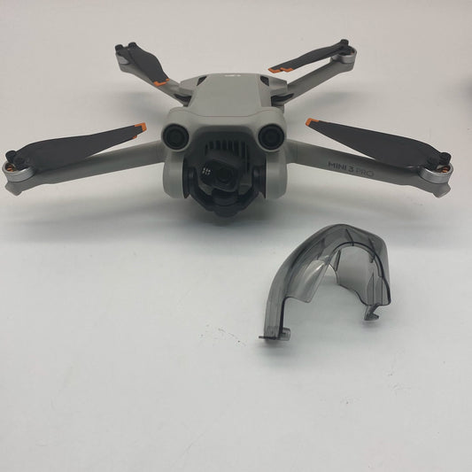 DJI Mini 3 Pro with Screen Remote Long Range Fly More Combo - Excellent (95% New)