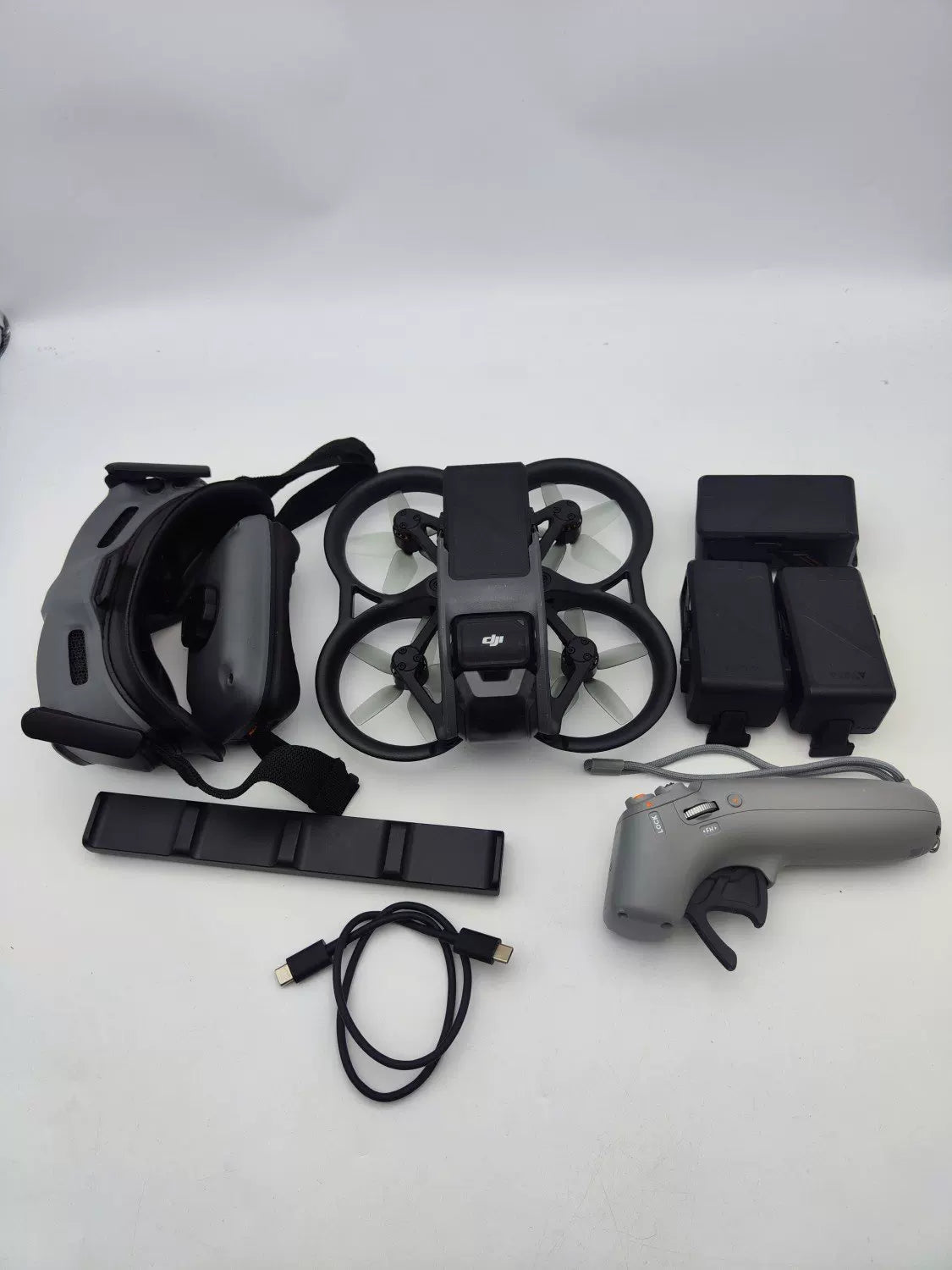 95% New (Like New) DJI avata Explorer Fly More Combo with DJI Care Refresh Quad Battery
