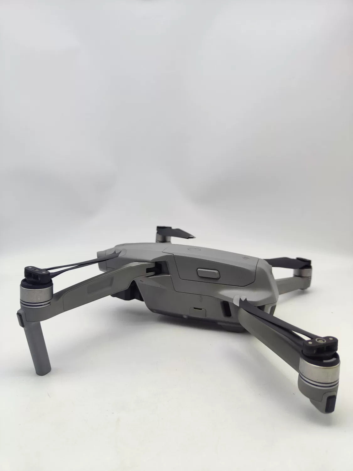 95% New (Like New) DJI air2 Fly More Combo