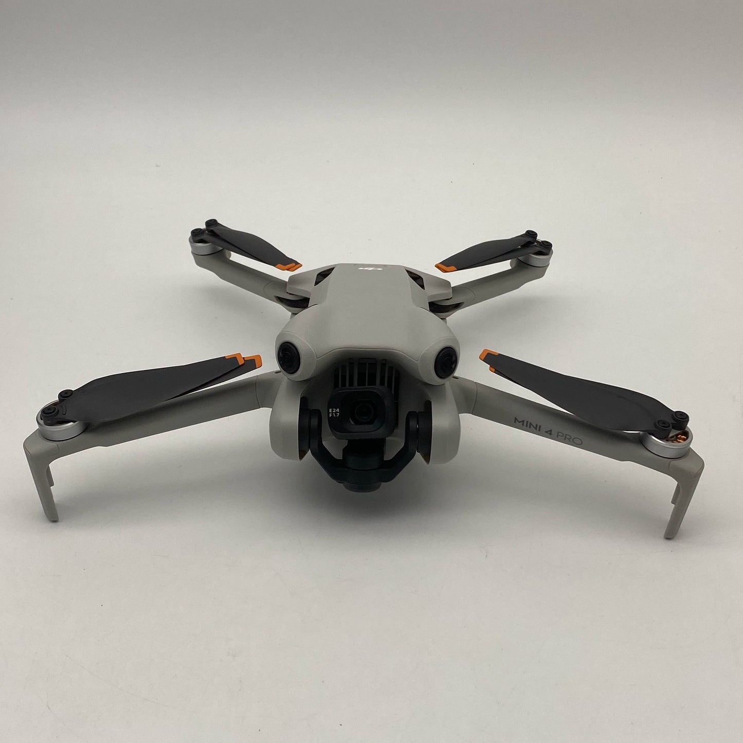 DJI Mini 4 Pro with Screen Remote Controller - Excellent (95% New)
