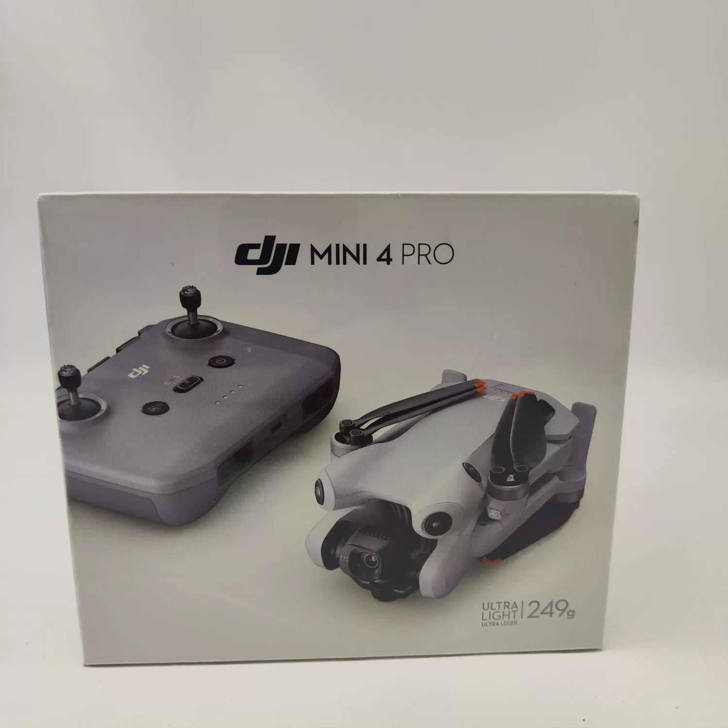Brand New DJI mini4pro with Screen Fly More Combo