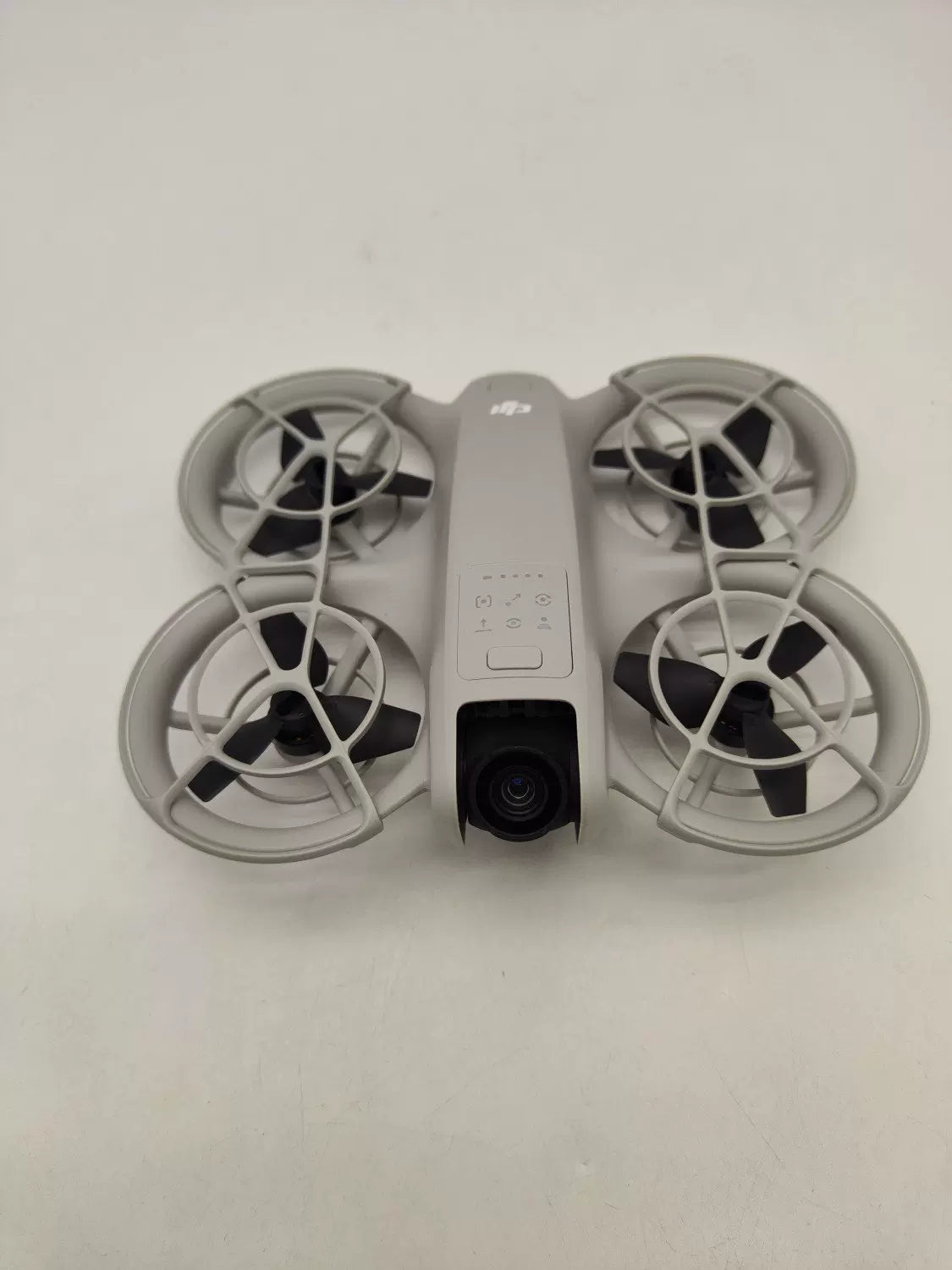 99% New (Mint) DJI neo Fly More Combo with DJI Care Refresh