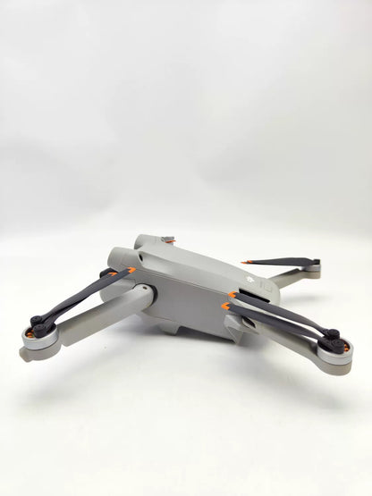 99% New (Mint) DJI mini3pro with Screen, Extended Battery Fly More Combo