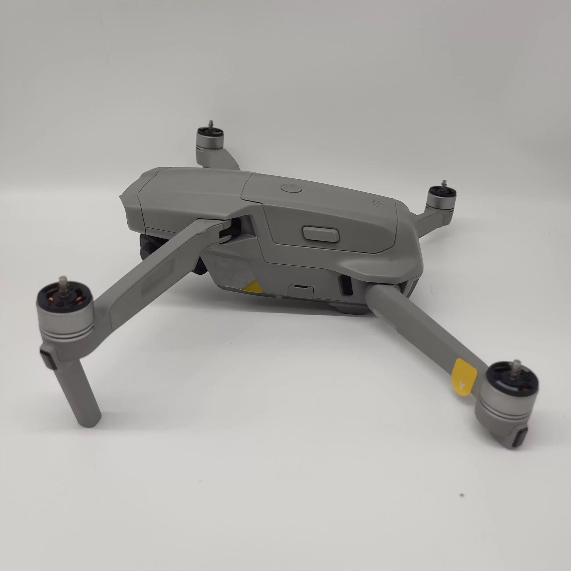95% New (Like New) DJI Air 2 Fly More Combo