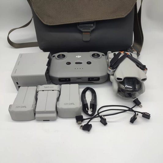 95% New (Like New) DJIMini3 Fly More Combo with DJI Care Refresh