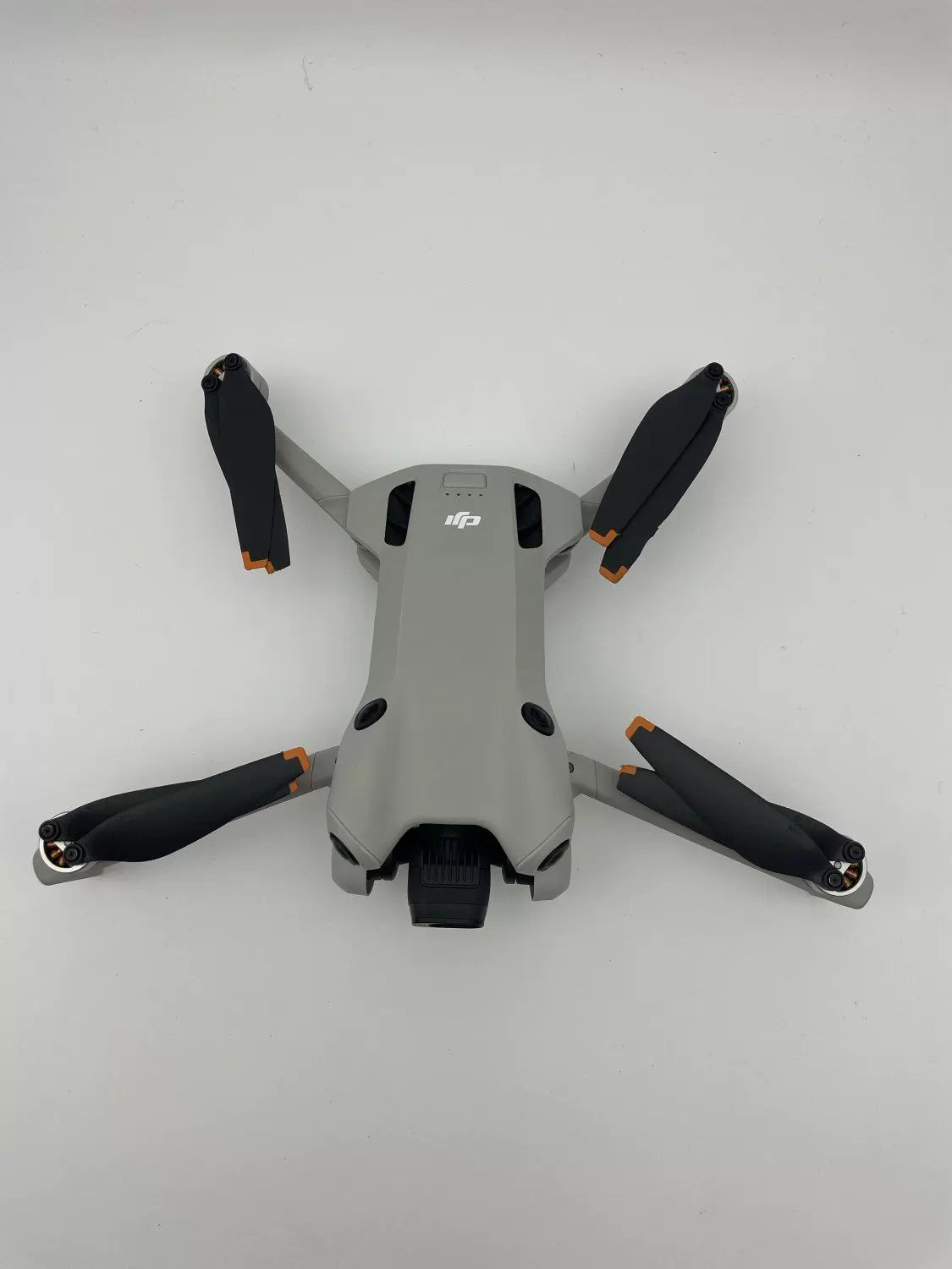 99% New (Mint) DJI Mini4pro with Screen, Extended Battery Fly More Combo with