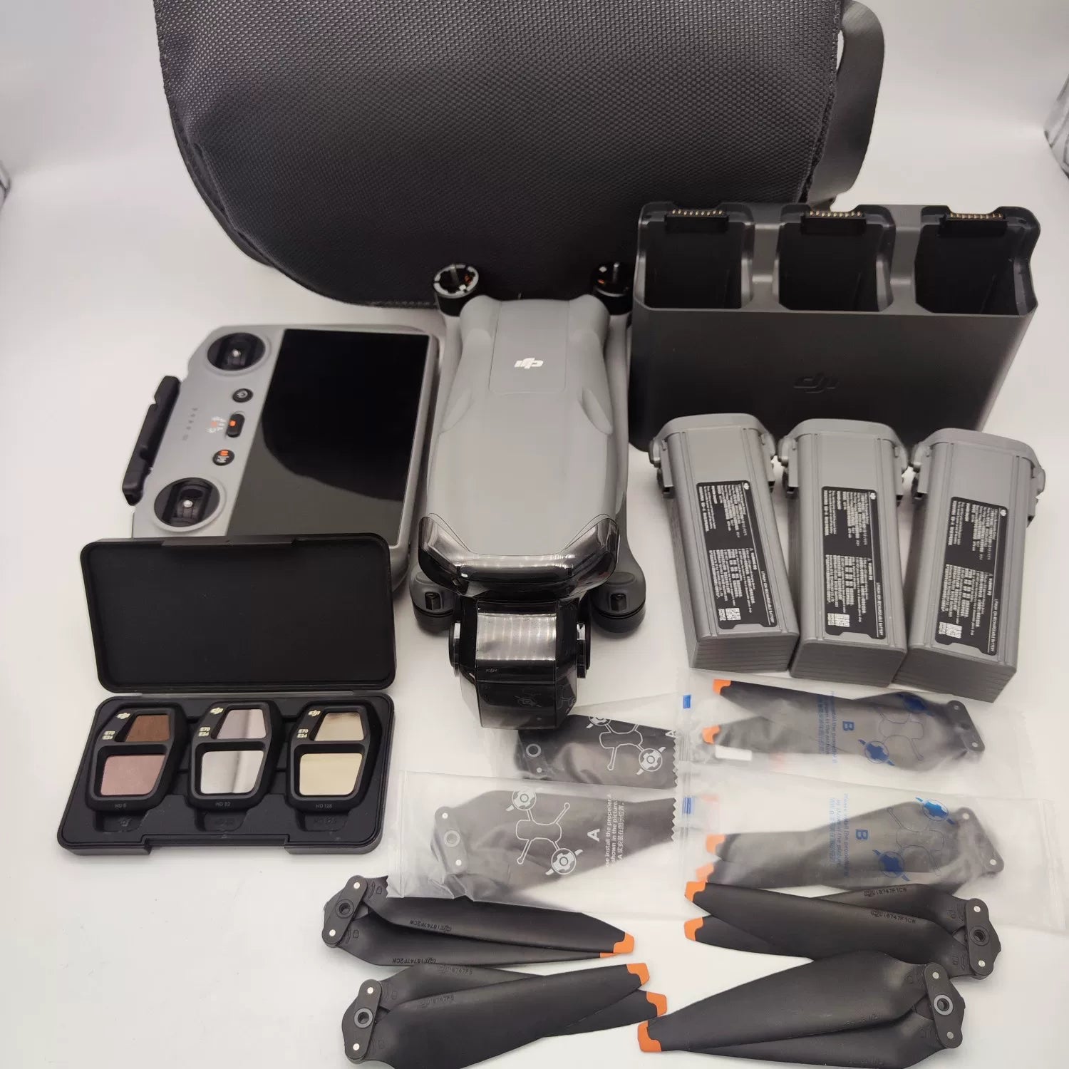 99% New (Mint) DJI air3s with Screen Fly More Combo with DJI Care Refresh