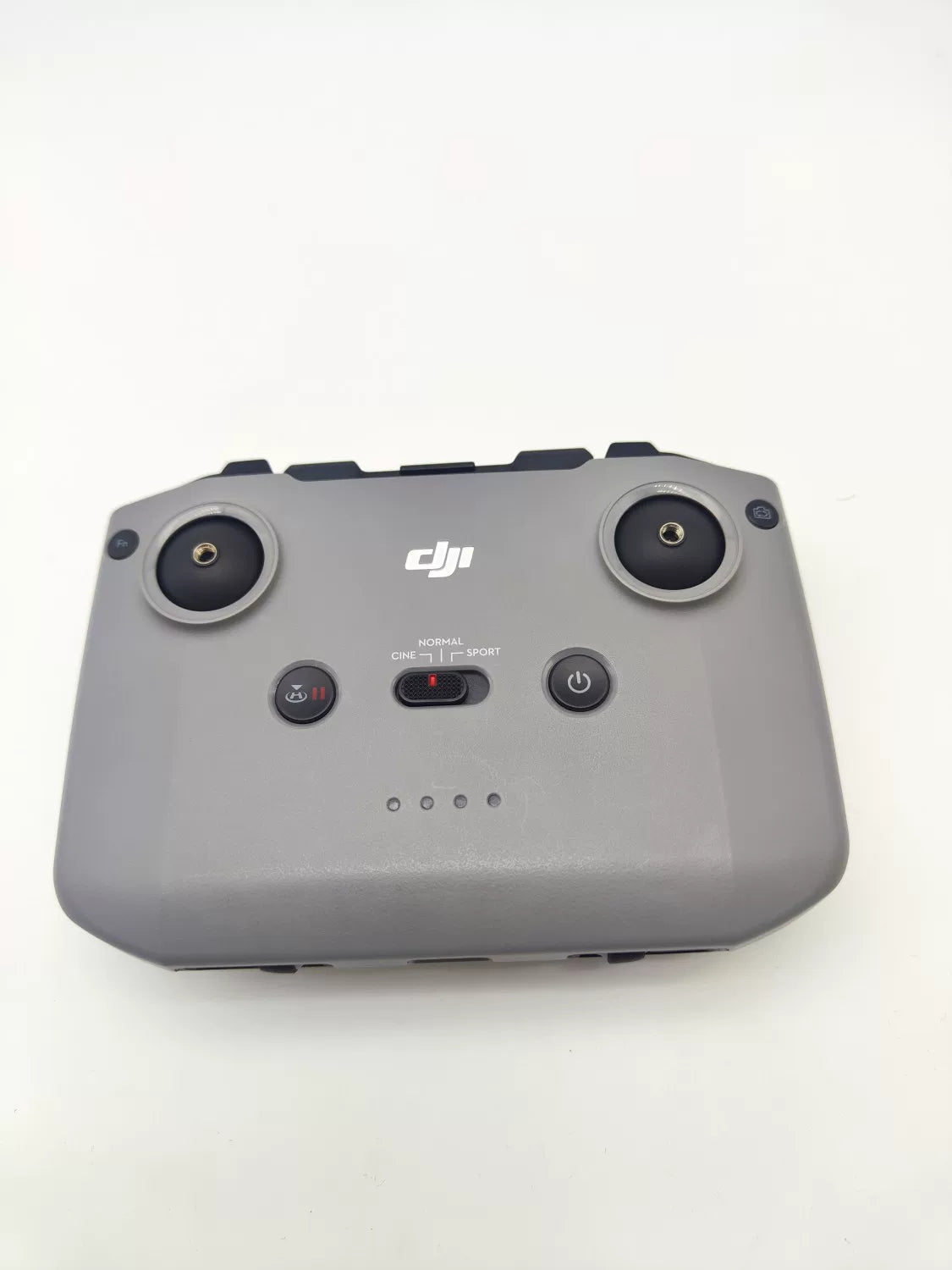99% New (Mint) DJI air2 Fly More Combo