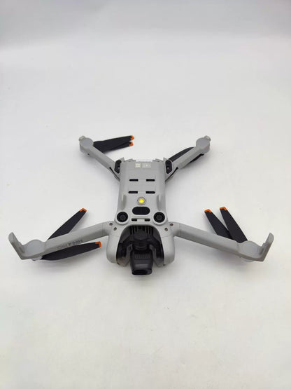 99% New (Mint) DJI mini4pro with Screen Fly More Combo with DJI Care Refresh