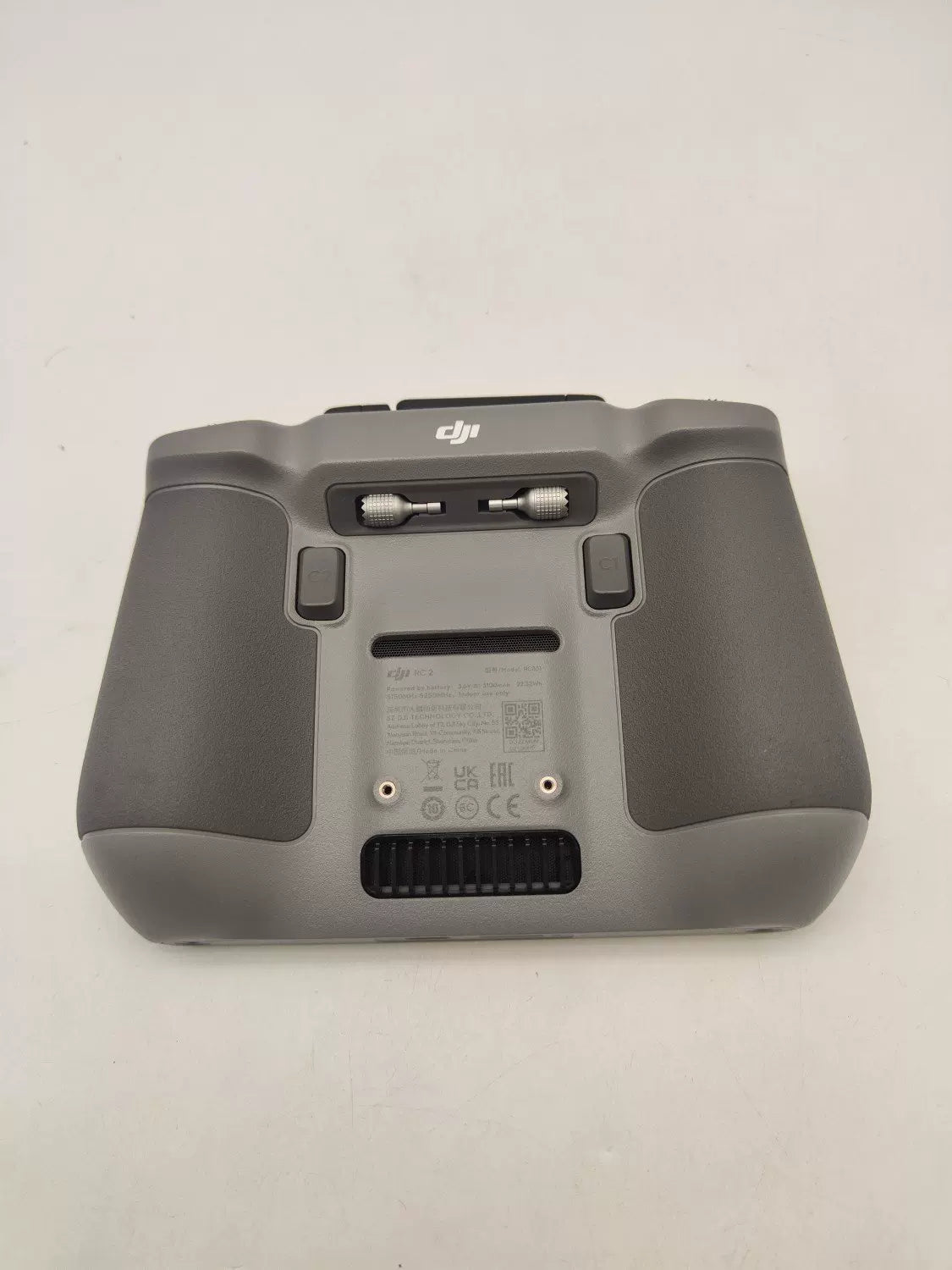 95% New (Like New) DJI air3s with Screen Fly More Combo with 2-Year DJI Care Refresh
