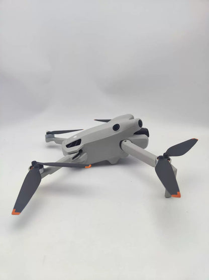 99% New (Mint) DJI mini4pro with Screen Fly More Combo