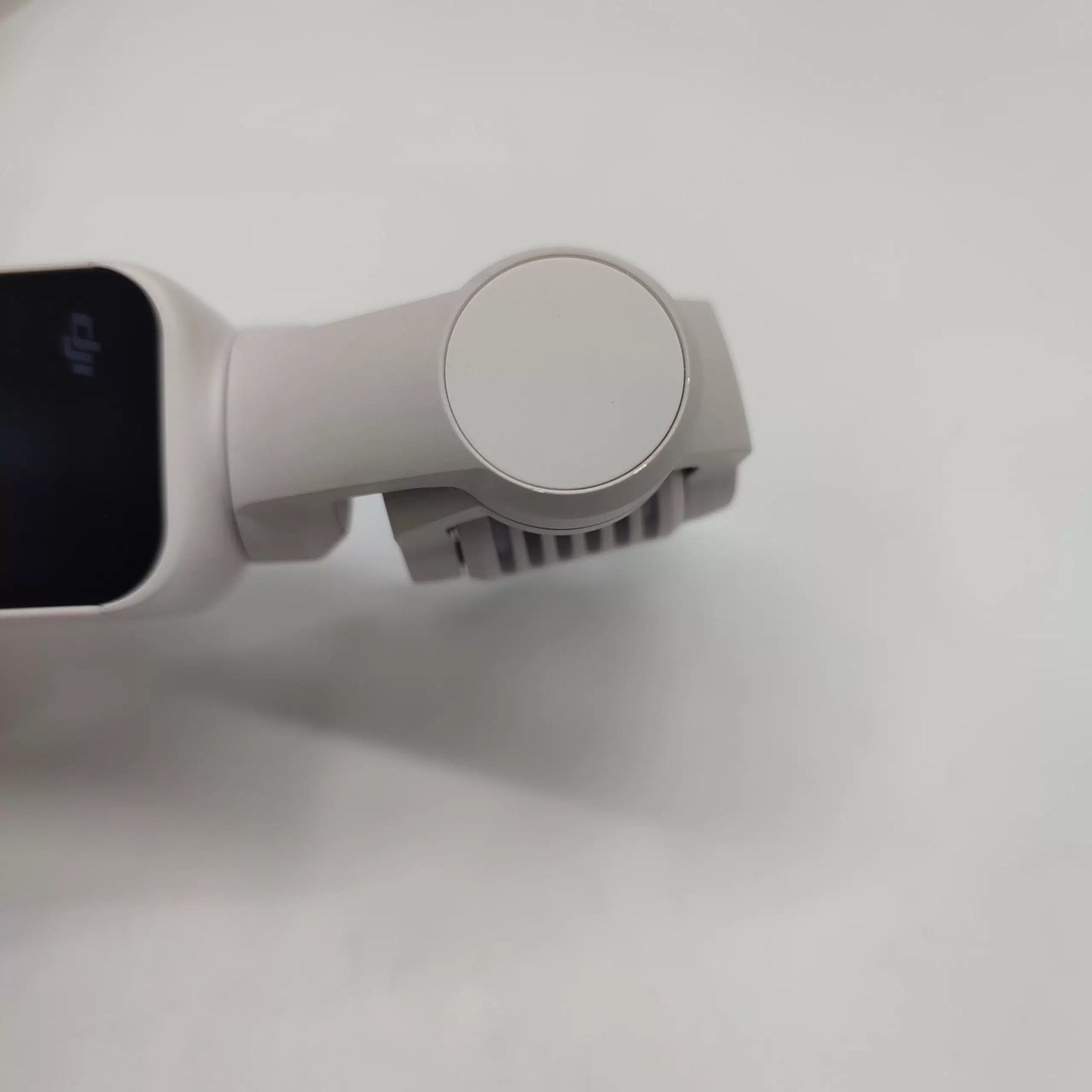 95% New (Like New) DJI pocket 2 Cloud White Limited Edition Combo