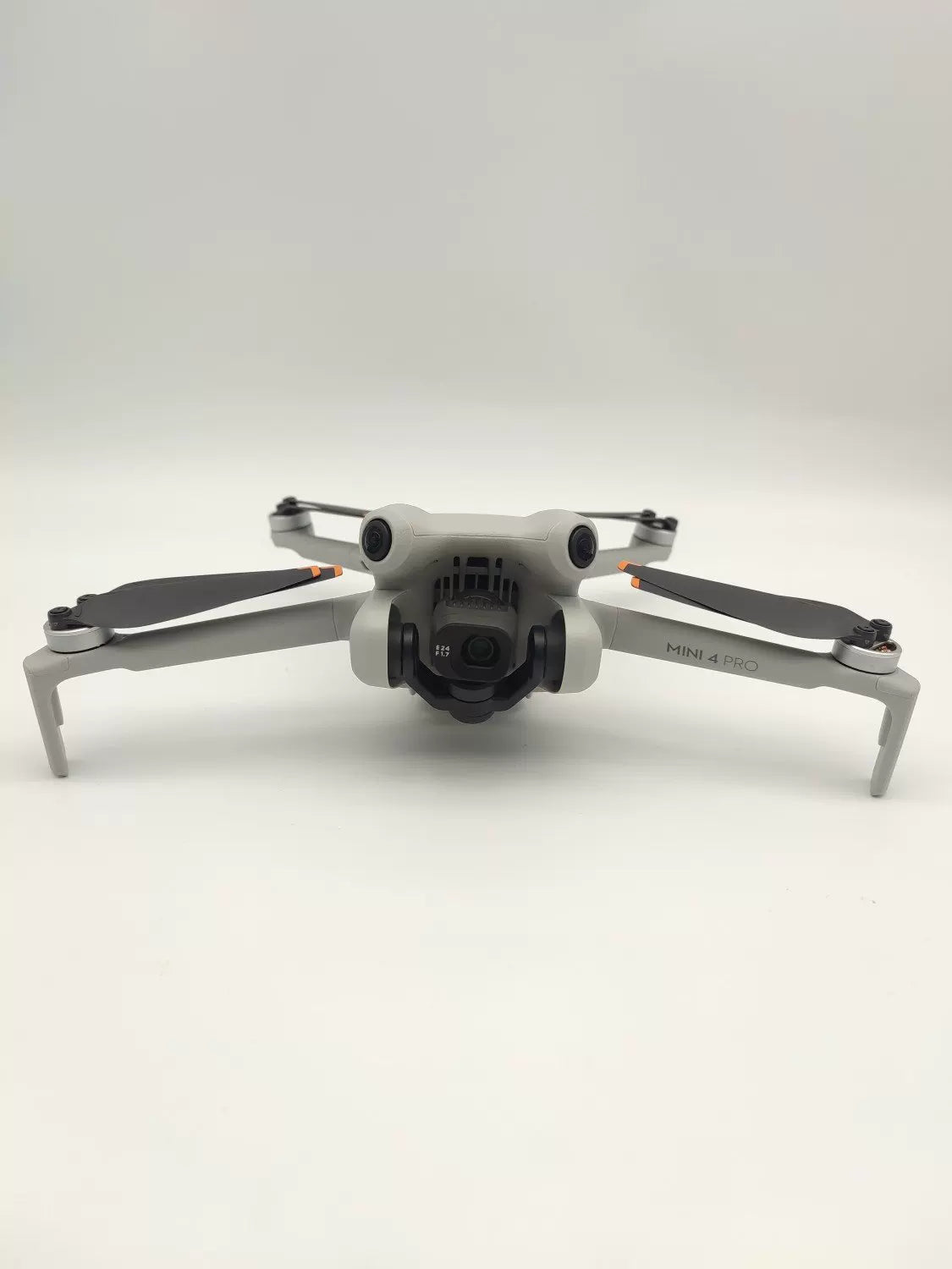 DJI Mini4pro with Screen Fly More Combo with DJI Care Refresh