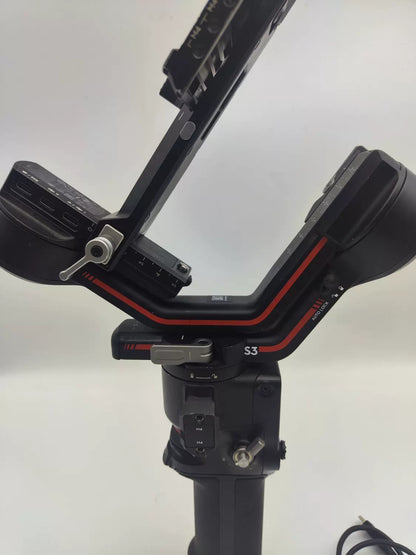 90% New (Excellent) DJI rs3 Standard Combo