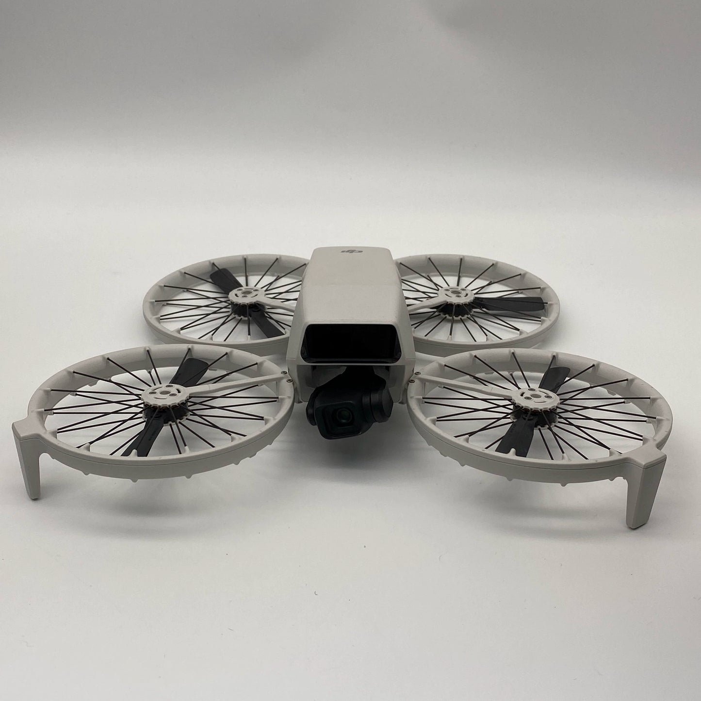 DJI Flip Standard Remote Dual Battery - Very Good (90% New)