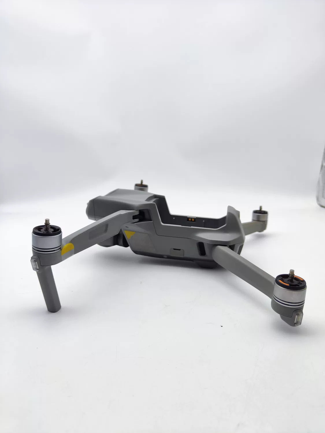 95% New (Like New) DJI air2s Body Only