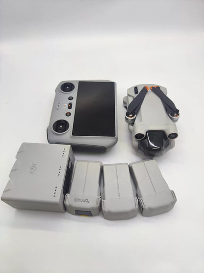 99% New (Mint) DJI mini3pro with Screen, Extended Battery Fly More Combo