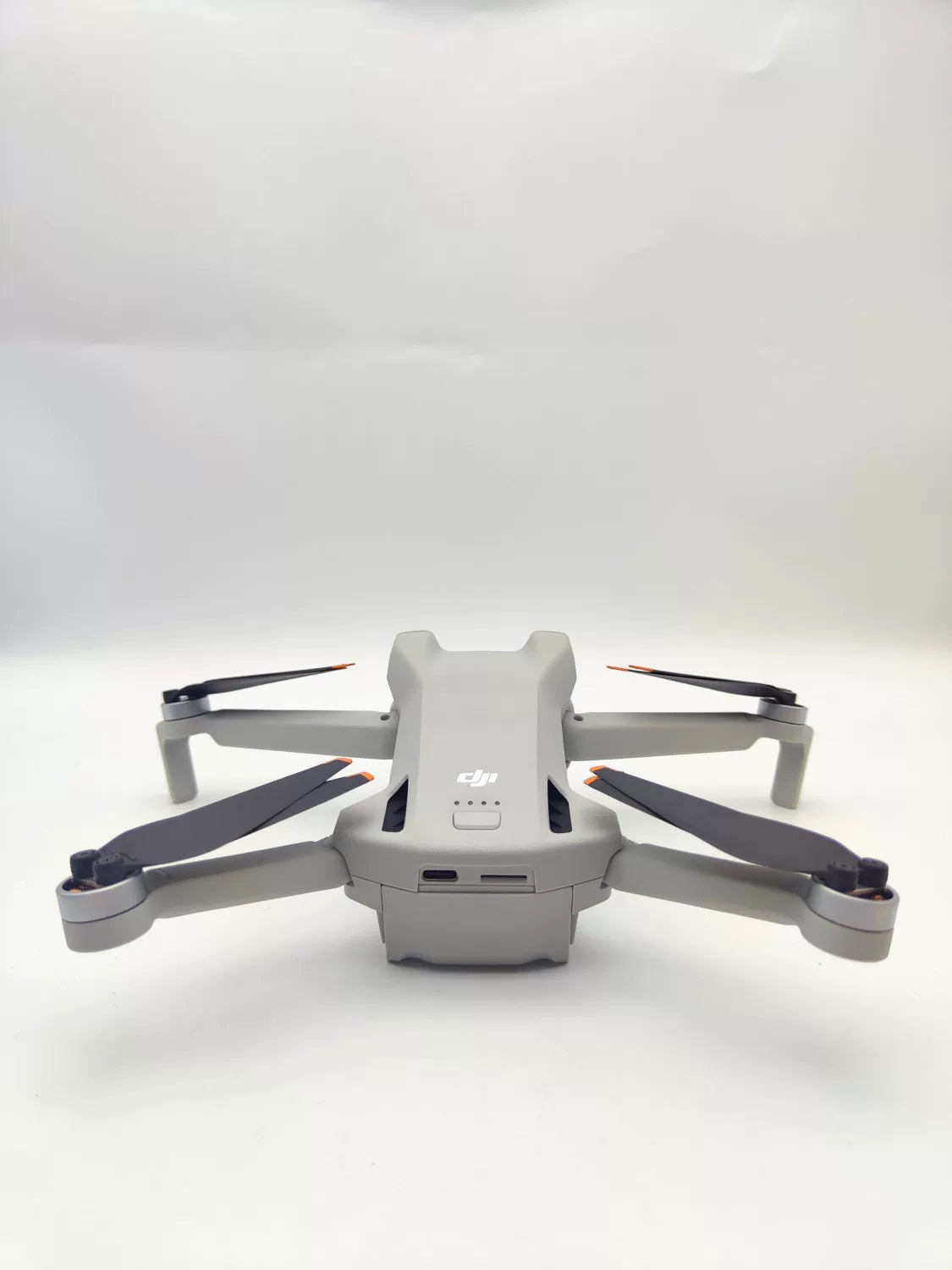 99% New (Mint) DJI mini3 with Screen Standard Combo