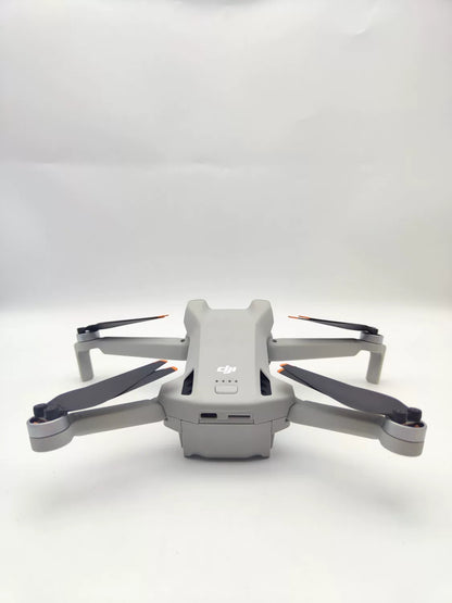 99% New (Mint) DJI mini3 with Screen Standard Combo