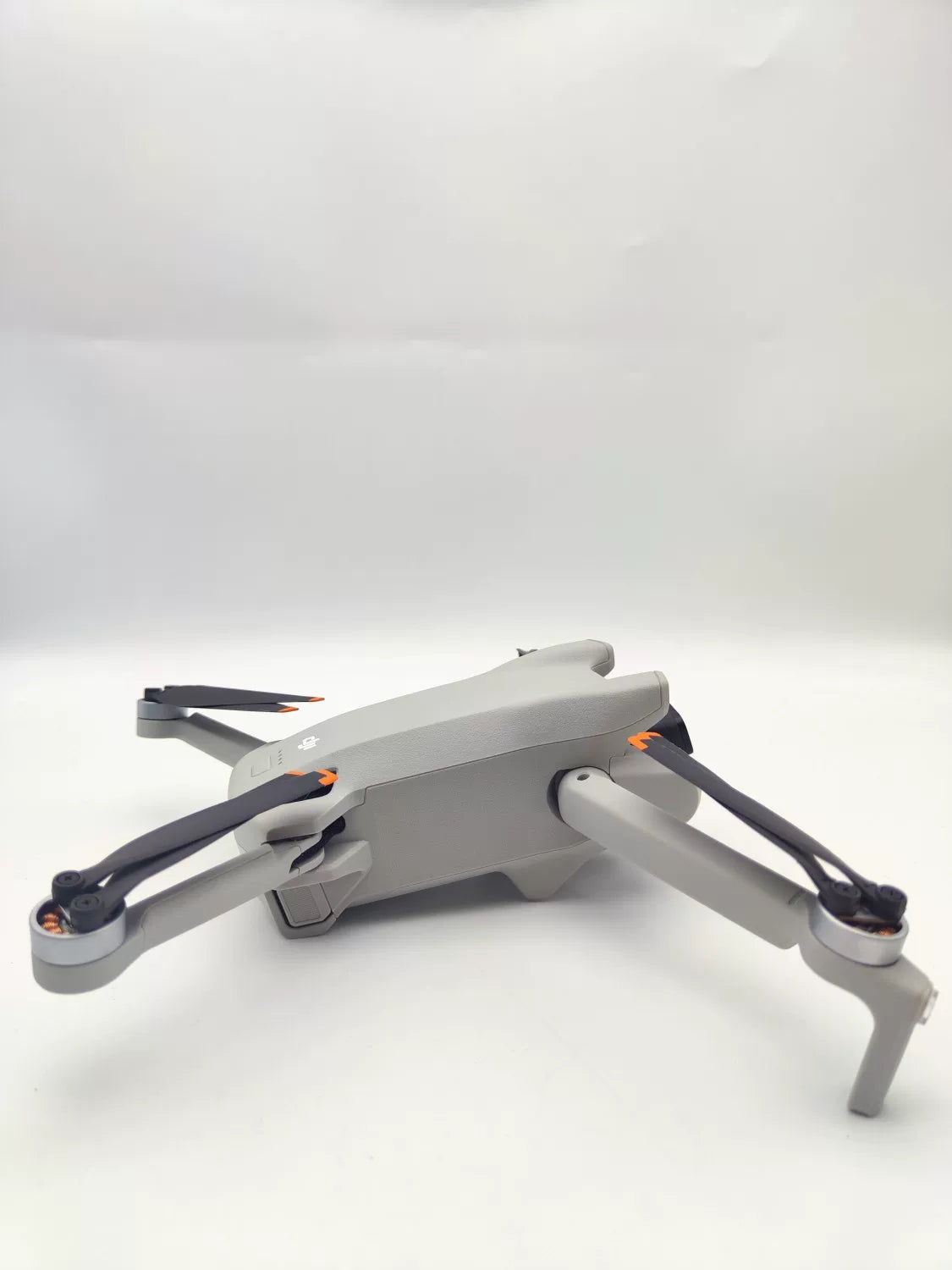 99% New (Mint) DJI mini3 with Screen Standard Combo