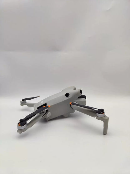 99% New (Mint) DJI mini4pro with Screen Fly More Combo