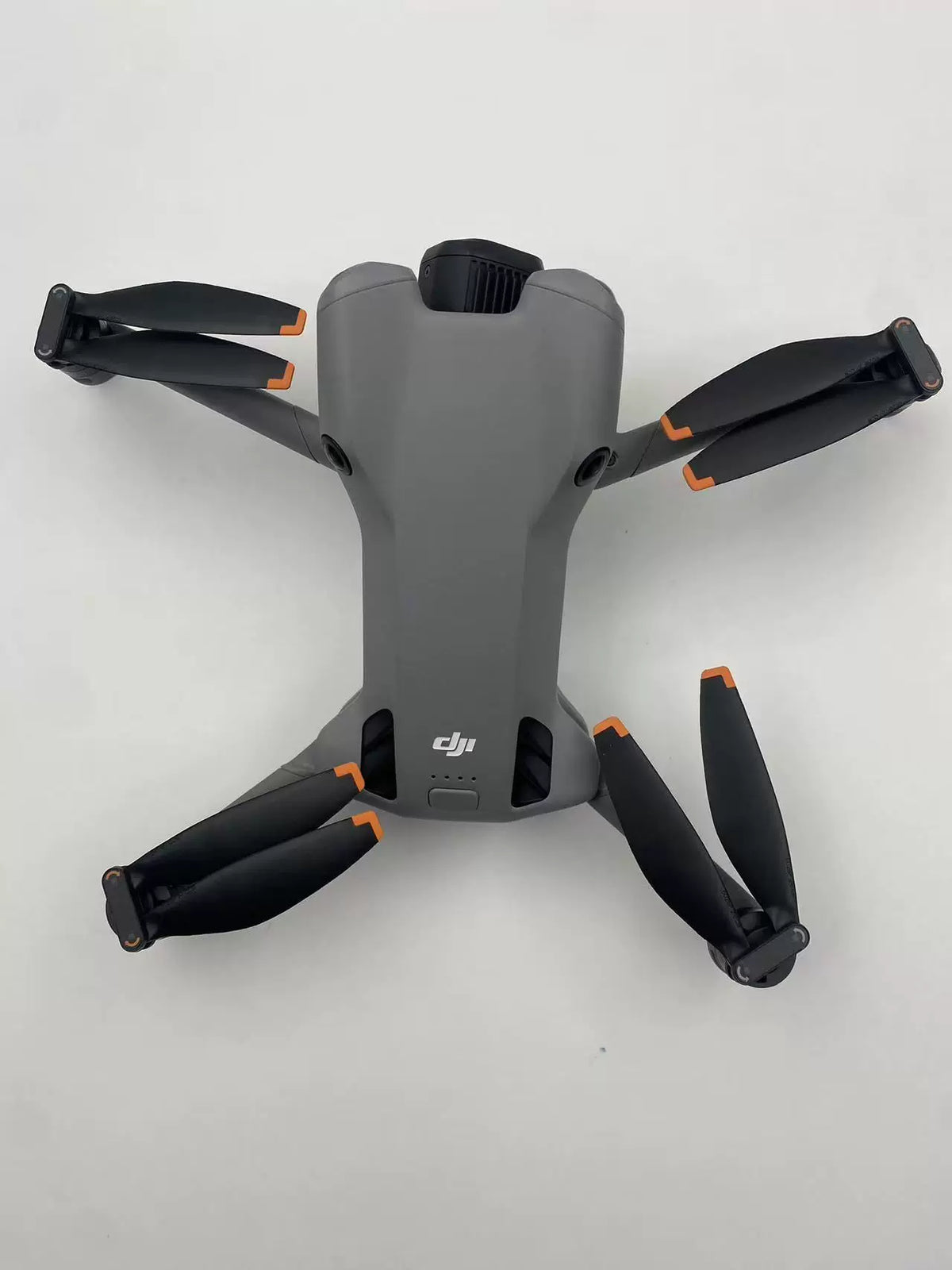 99% New (Mint) DJI Mini 5 Pro Drone Box Opened, Not Activated – photo 2
