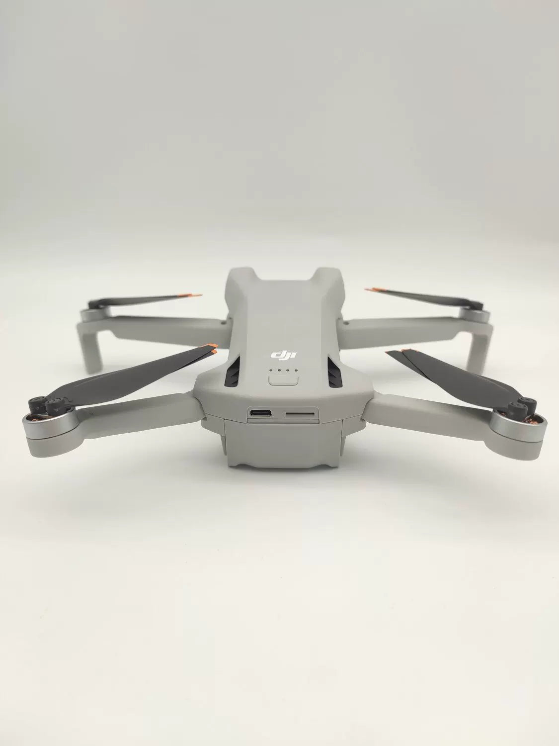 99% New (Mint) DJI Mini3 with Screen Fly More Combo with DJI Care Refresh