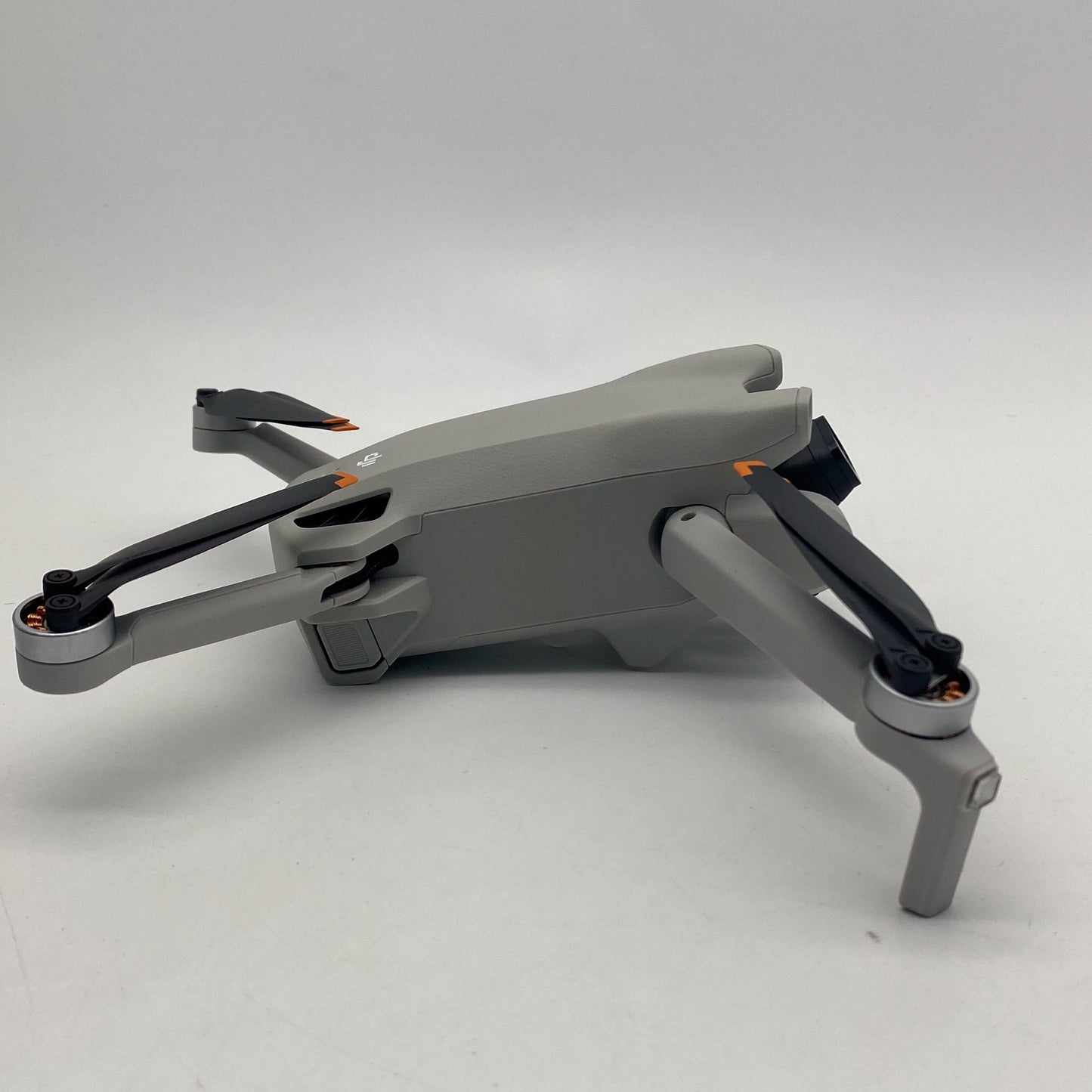 DJI Mini 3 with Screen Remote Controller - Excellent (95% New)
