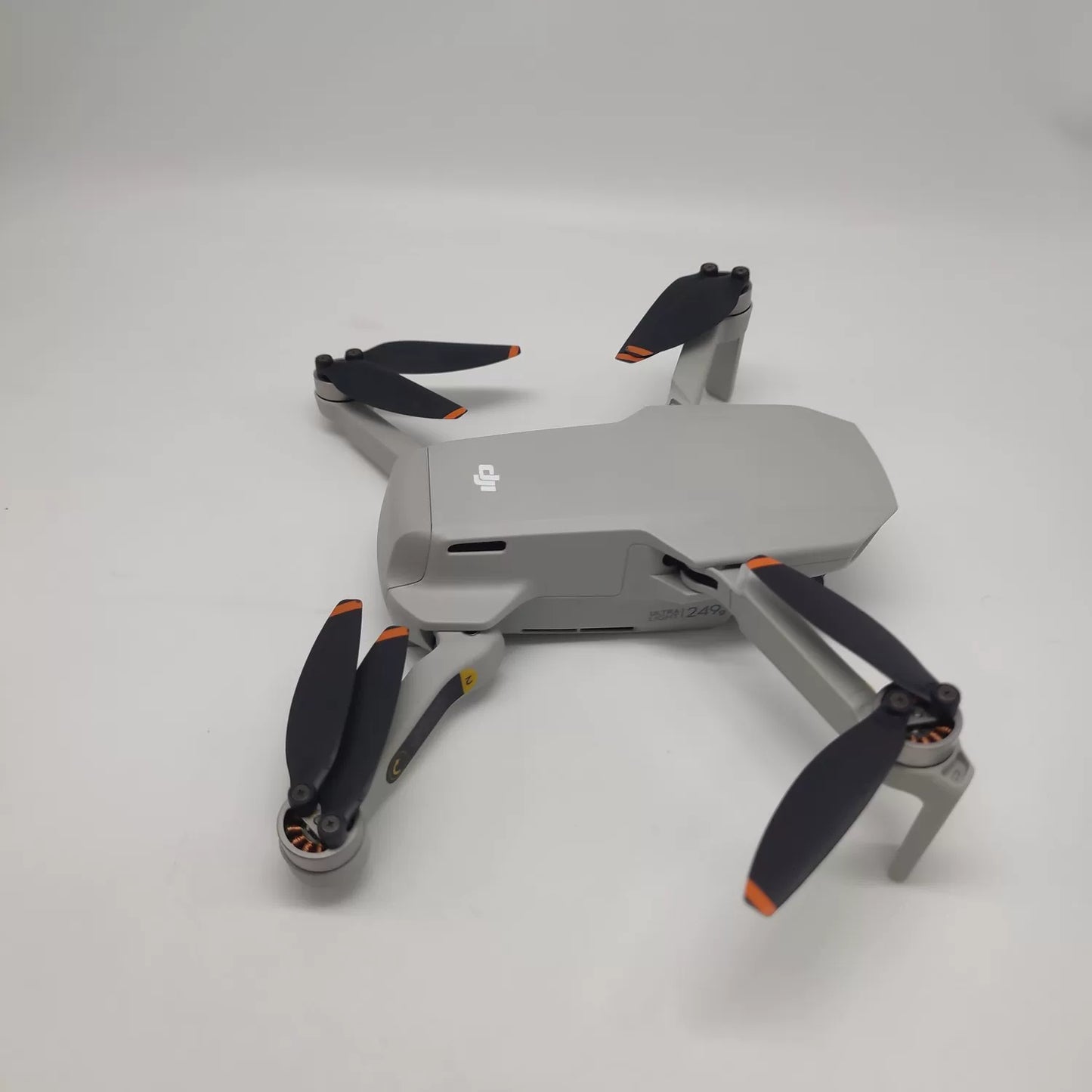 95% New (Like New) DJI Mini SE Fly More Combo
