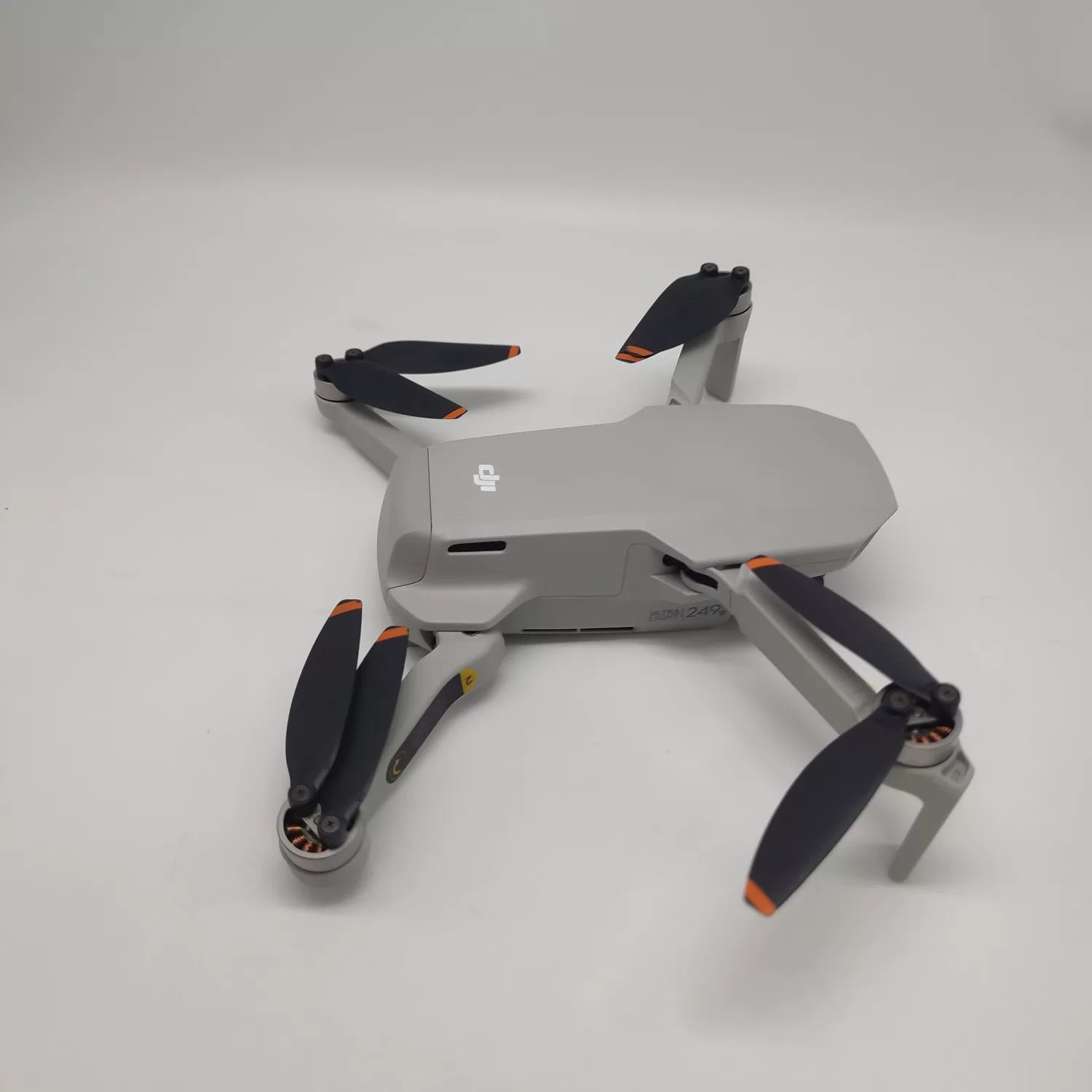95% New (Like New) DJI Mini SE Fly More Combo