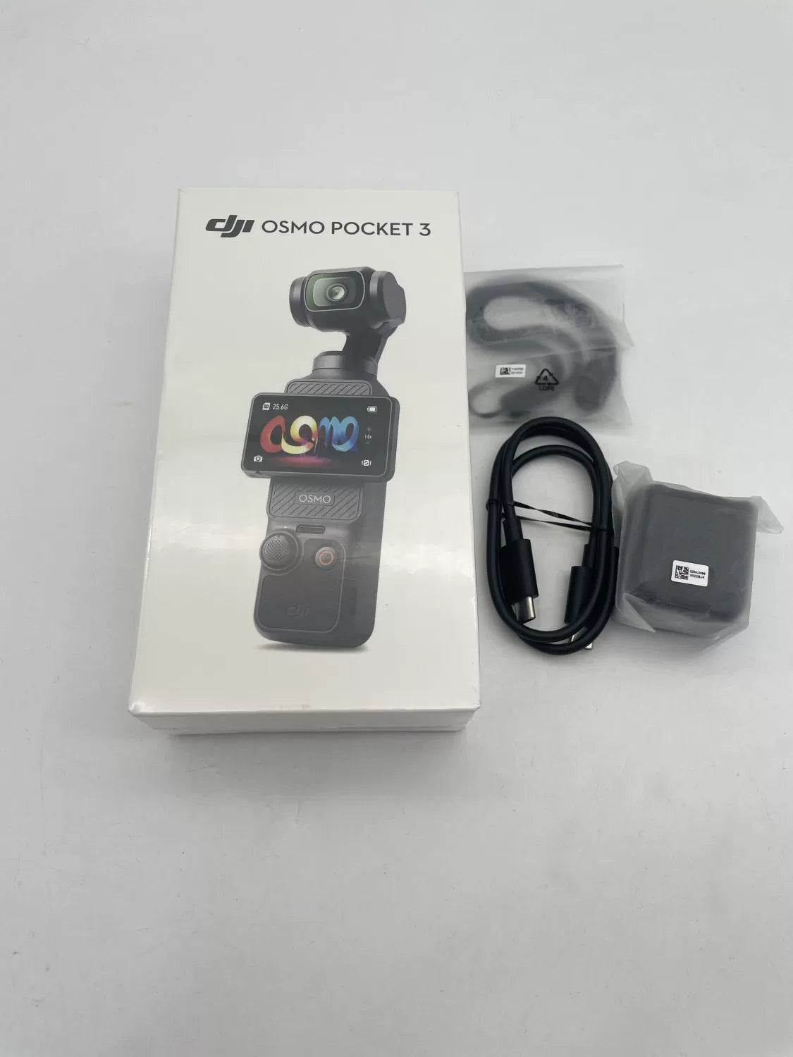 Brand New DJI Osmo Pocket 3 Standard Combo