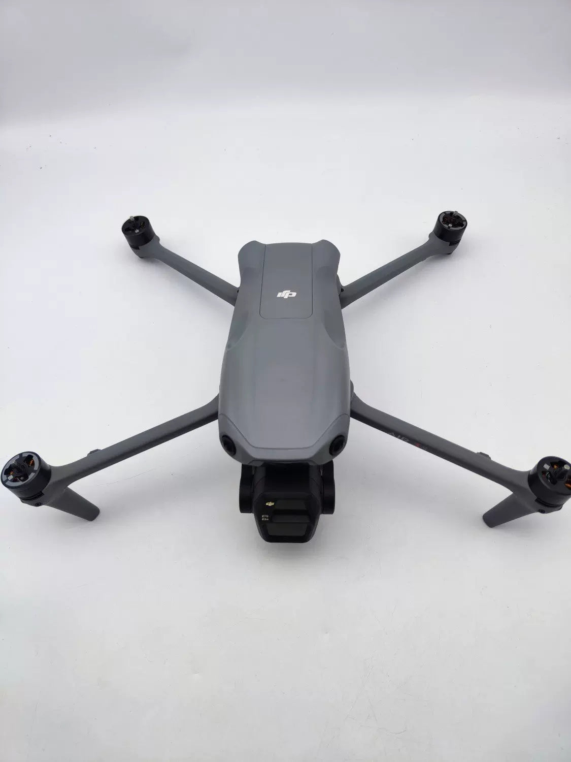99% New (Mint) DJI air3s with Screen Fly More Combo with 2-Year DJI Care Refresh