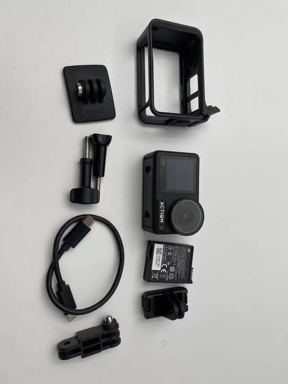 99% New (Mint) DJI Osmo Action 4 – photo 1