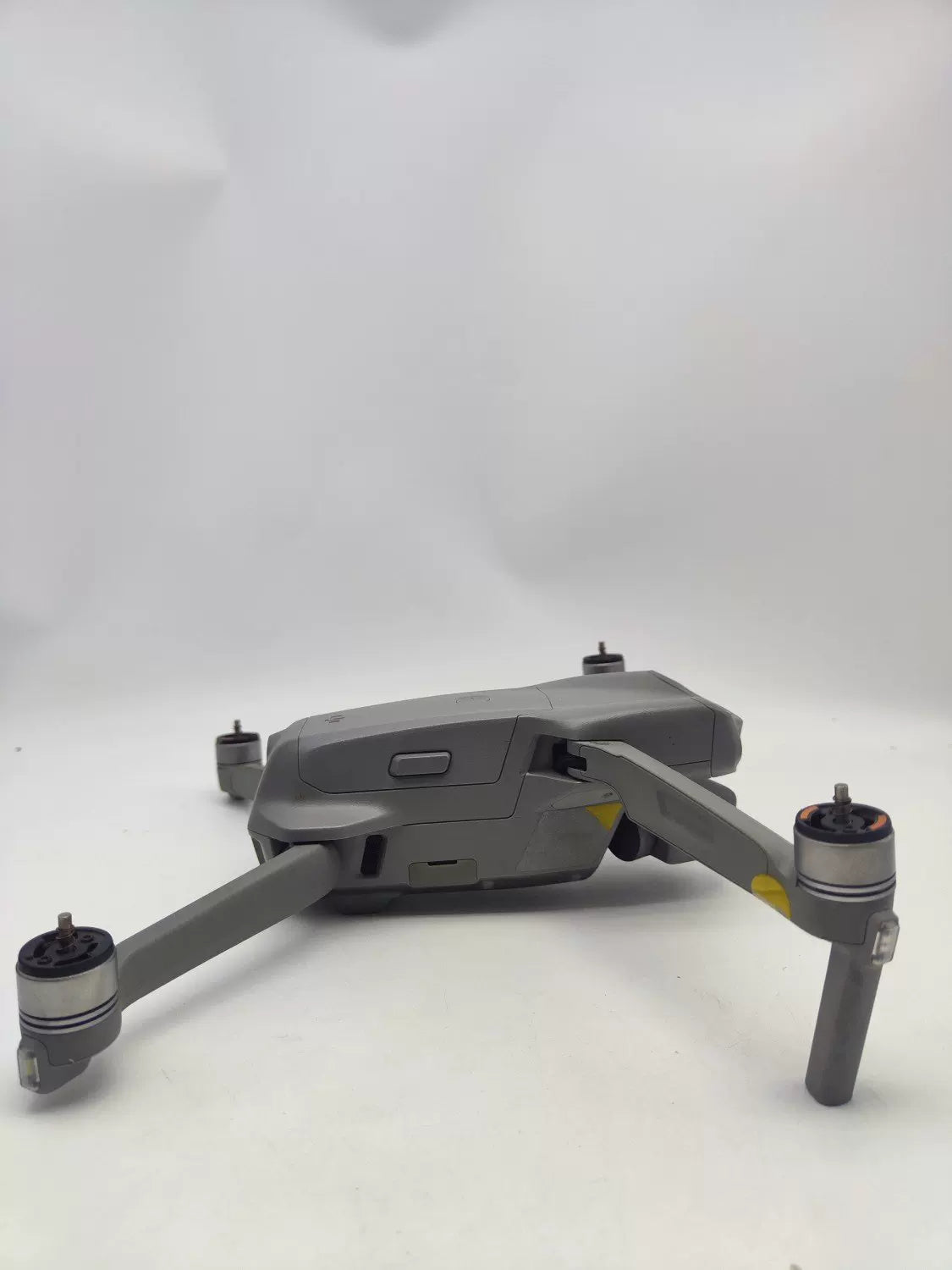 90% New (Excellent) DJI air2s with Screen Fly More Combo (1st Gen Black Remote Controller)