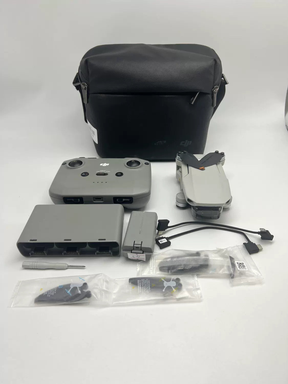 95% New (Like New) DJI Mini 2 Standard Combo