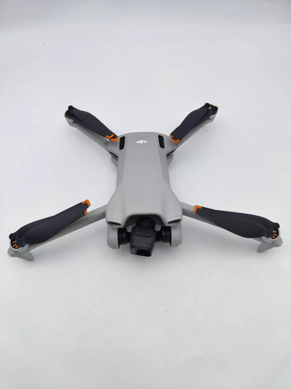 99% New (Mint) DJI mini3 with Screen, Extended Battery Fly More Combo with DJI Care Refresh