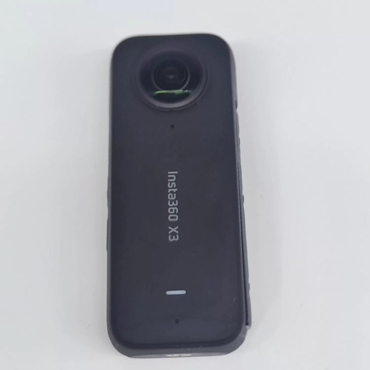 95% New (Like New) insta 360/ Insta360 X3 Triple Battery with Charging Hub