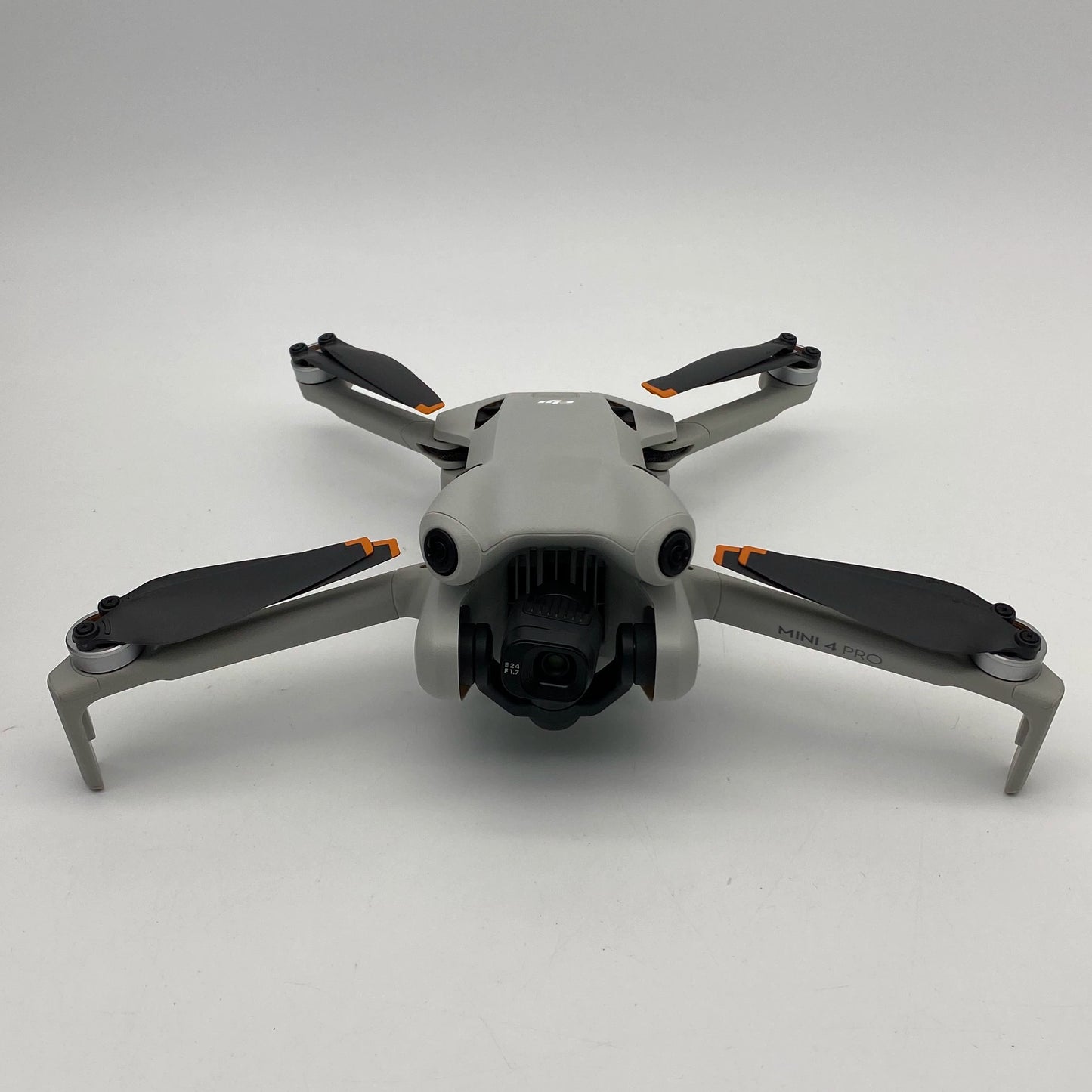 DJI Mini 4 Pro with Screen Remote Controller - Excellent (95% New)