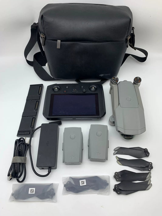 90% New (Excellent) DJI Air2 with Screen Fly More Combo