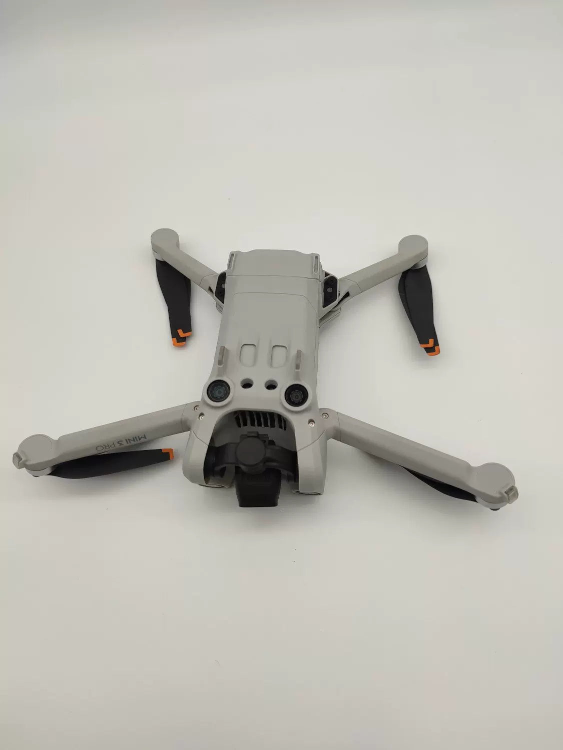 DJI Mini 3 Pro with Screen, Extended Battery Fly More Combo DJI Care Refresh