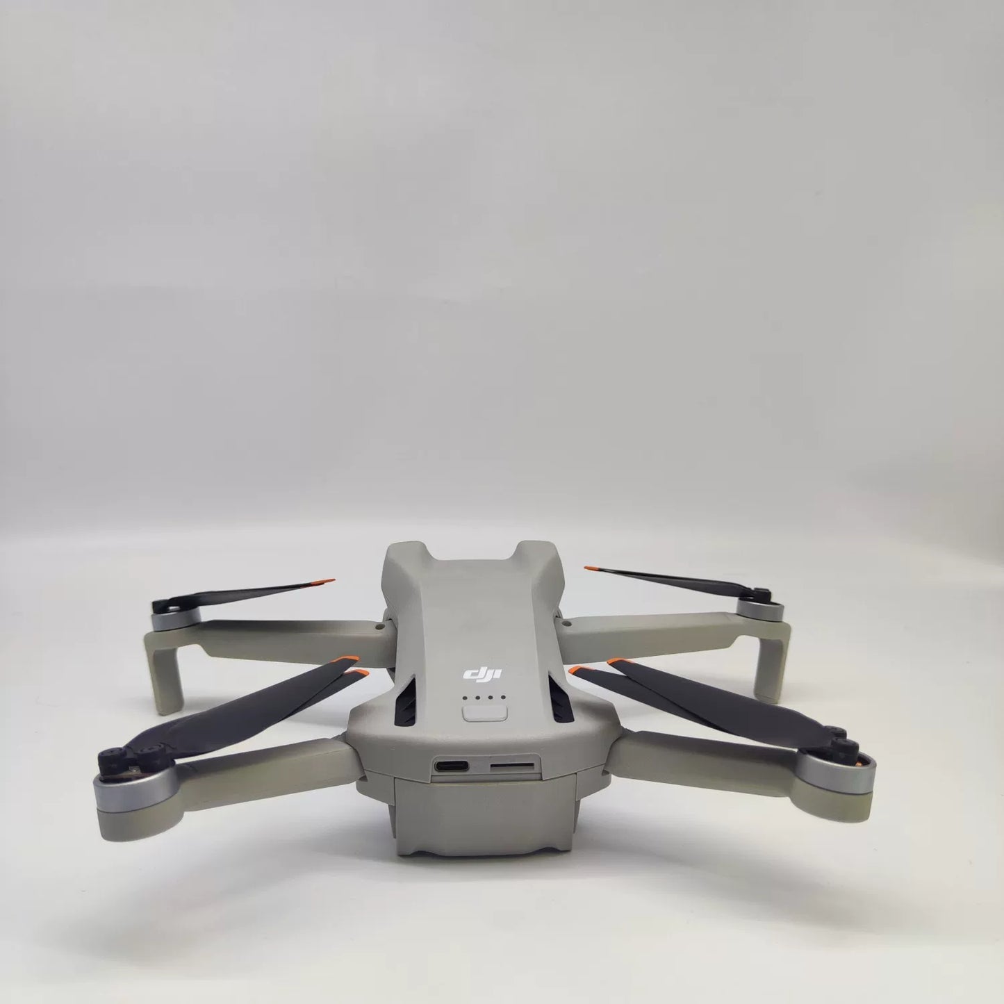 95% New (Like New) DJI mini3 with Screen Standard Combo