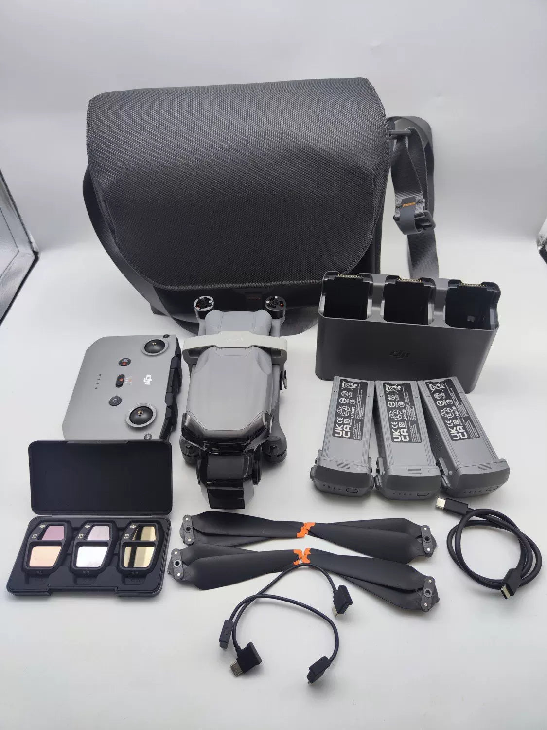 99% New (Mint) DJI air3s Fly More Combo with DJI Care Refresh