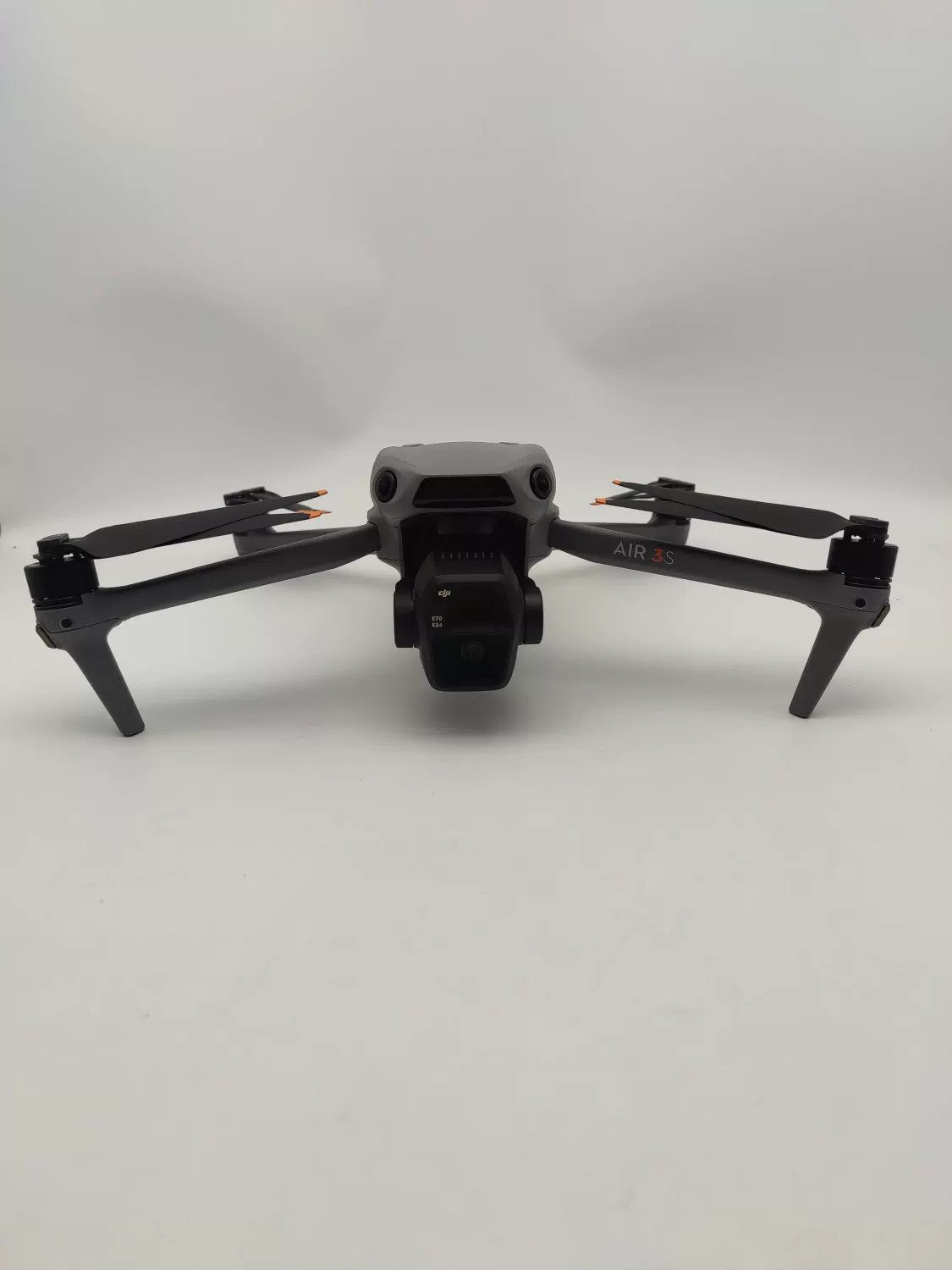 99% New (Mint) DJI air3s with Screen Fly More Combo with 2-Year DJI Care Refresh